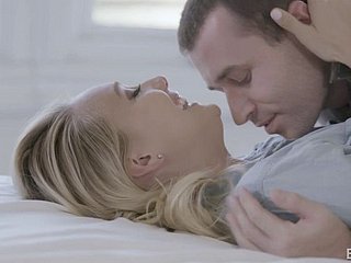 Hot Wife Aj Applegate zapłodniona przez Hu