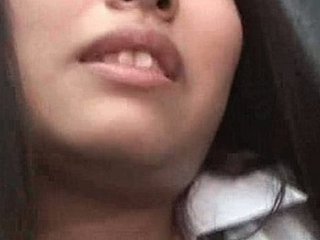 بخشونة تلميذة في المصعد الجزء 2