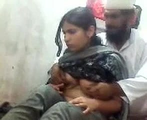 ان کے نوعمر طالب علم کے ساتھ استاد