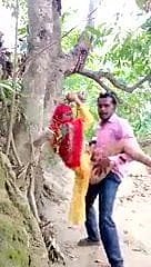 Jangl मुझे लड़की boli और jor से छोड़ो muje