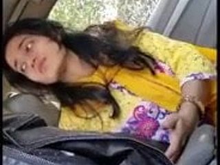 Pakistani lover at car fir bj