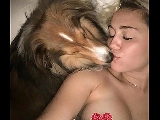 Miley Cyrus trapelato nudi