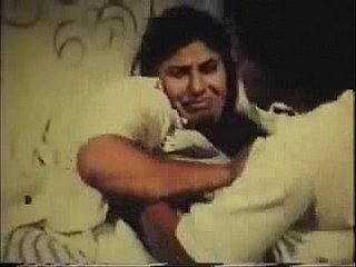 2 Zabardasti Sahneleri-One Lezbiyen Zabardasti