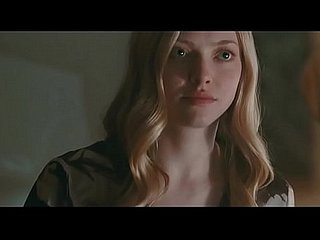 Amanda Seyfried toont grote borsten en rijden - Chloe