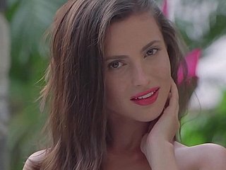 Estate Striptease con naughty Newcomer Jasmine Jazz ti rende difficile