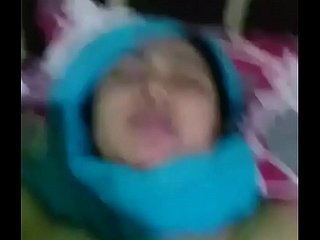 Hijabi 아내 빌어 먹을
