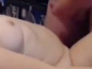 お母さんは彼女の義理の息子が彼が彼女にやりたいことは何でもしましょう