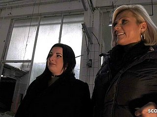 Milf Tatjana Young plus Teen ELISA18 تحدث إلى Swinger Foursome