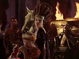 Caligula - Remastered with regard to HD Alle seksscènes