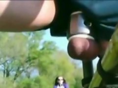 縛らボールがたむろしながら、自転車に乗ります