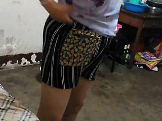 الجدة الصينية في الحمام 2
