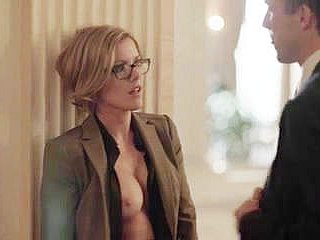 Kathleen Robertson – Boss-Zusammenstellung