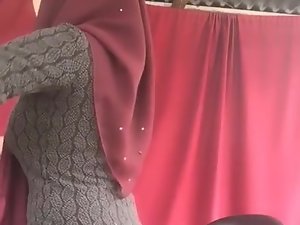 Hijabitch Malay Utara Bölüm 2