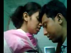 Sg dan Remaja Pasangan India