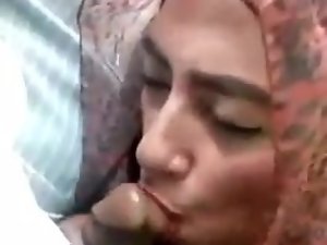 tudung dalam kereta BJ