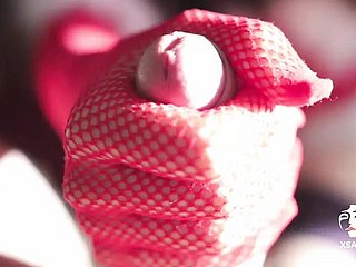Azgın Asyalı peri SadMiss, rakibine özel bir yeni yıl el işi vermek için kar hizmetçisi gibi giyiniyor - Asyalı