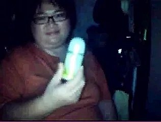 Chai khử mùi Chubby Trung Quốc Mã Lai 32 tuổi