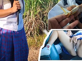 Pinay Pinagtulungan sa Kotse Pinatuwad - młody partisan seksu w ryzykownym miejscu publicznym