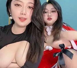 2 ragazze cinesi paffute e sweep grandi tette roughly webcam