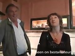 زوجة الديوث gangbanged