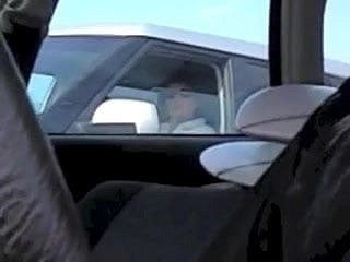 놀라운 자동차 플래시! 여성은 내가 질내 사정까지 나 시계