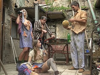 HORRORPORN - Illegal aile