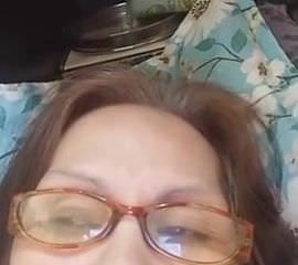 Granny Evenyn Santos servilely wieder anal Show.